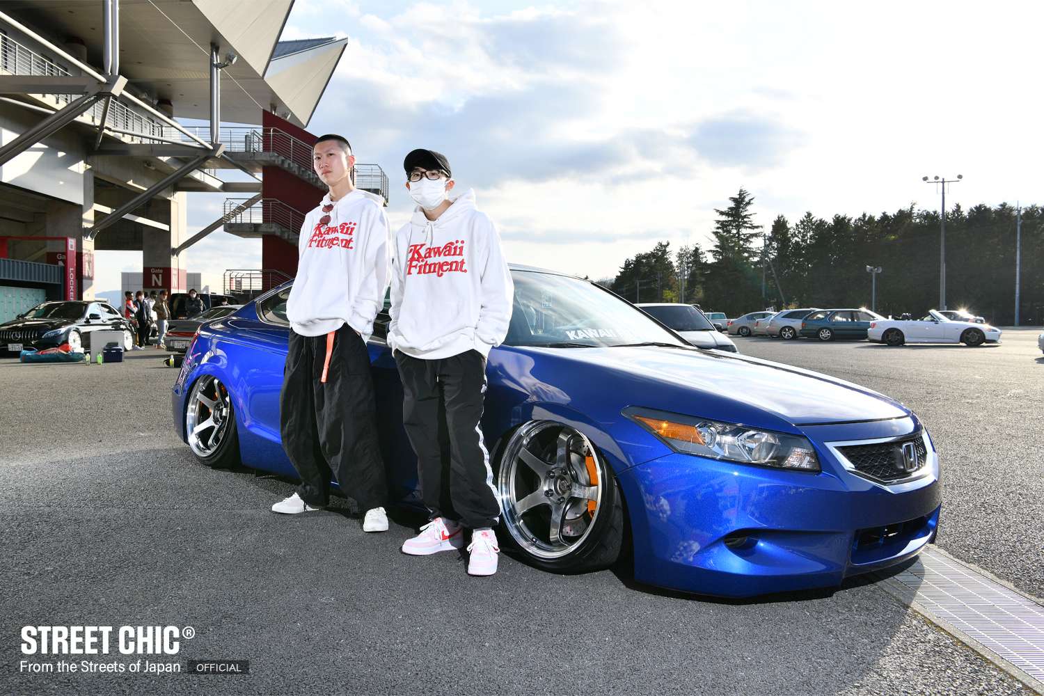 kawaii fitmentとは?カスタムカーとアパレルブランドを持つチーム。
